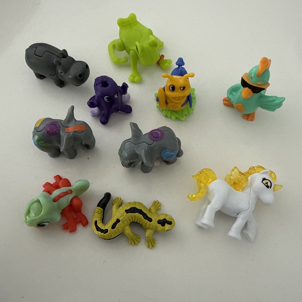 Kinder Joy Surprise Egg Toys Lot of 10 Random ANIMALs/figurines
